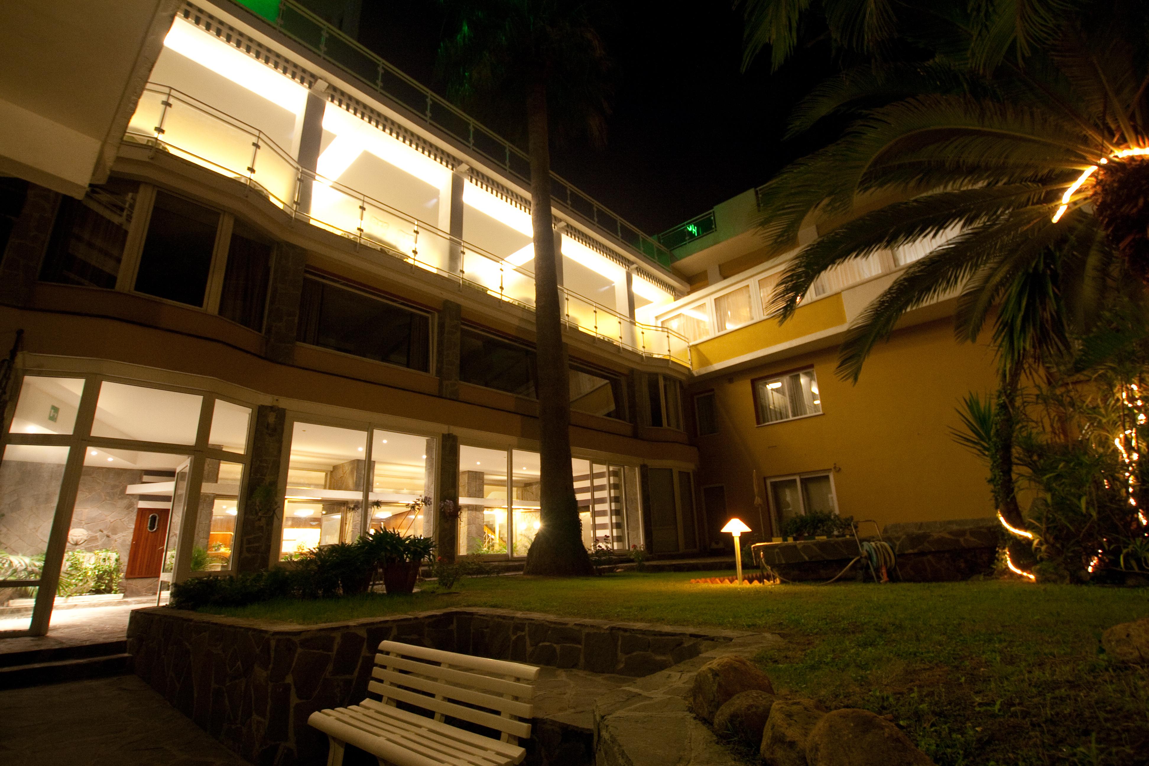 B&B Hotels Park Hotel Suisse Santa Margherita Ligure Exterior photo