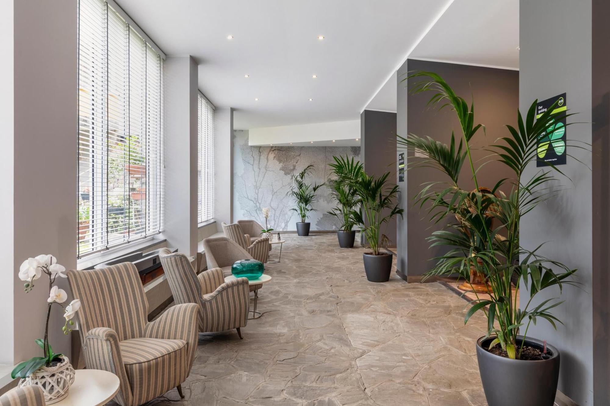 B&B Hotels Park Hotel Suisse Santa Margherita Ligure Exterior photo